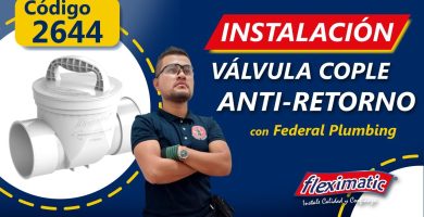 retorno de agua en desagüe del baño